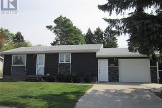 Bungalow for Sale, 1107 Centre Street, Nipawin, SK