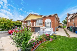 Semi-Detached House for Sale, 3779 Keenan Cres, Mississauga, ON