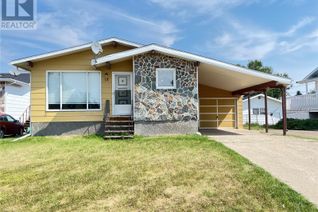 House for Sale, 12 Stockdale Crescent, Maple Creek, SK