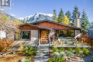 Bungalow for Sale, 1005 9 Avenue, Canmore, AB