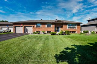 Detached House for Sale, 2053 Chantler St, Innisfil, ON