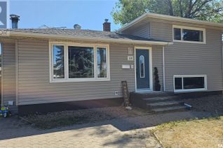 Detached House for Sale, 1546 Ashley Drive, Swift Current, SK