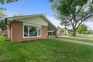 Backsplit for Sale, 53 Northfield Rd Rd, Toronto, ON