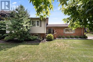 Raised Ranch-Style House for Sale, 10 Kenneth Drive, Leamington, ON