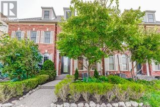 Townhouse for Sale, 244 Glenashton Drive, Oakville, ON