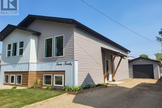 Detached House for Sale, 720 6th Street, Humboldt, SK