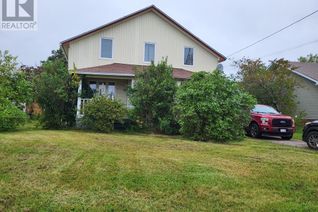 Detached House for Sale, 26 Memorial Avenue, Botwood, NL