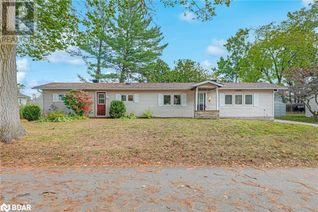 Bungalow for Sale, 6 Carruthers Street S, Wasaga Beach, ON