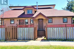 Duplex for Sale, 1 Nugent St, Thunder Bay, ON