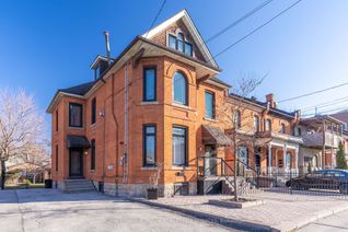 Detached House for Rent, 107 Catharine St S #Upper, Hamilton, ON