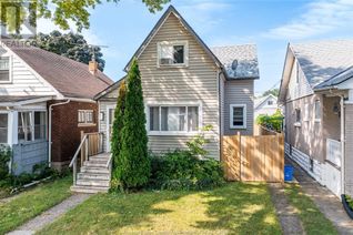 Detached House for Sale, 467 Mckay Avenue, Windsor, ON