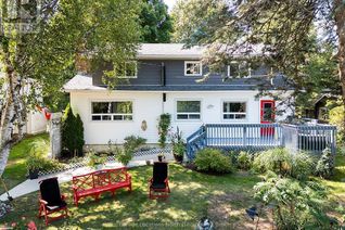 Detached House for Sale, 166 Bayview Avenue, Blue Mountains, ON