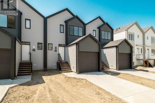 Townhouse for Sale, 32 Blackwolf Lane N, Lethbridge, AB