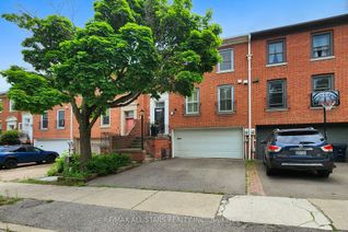 Townhouse for Sale, 11 Mallingham Crt, Toronto, ON