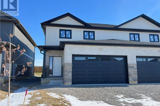 Semi-Detached House for Sale, 111 Amber Street, Waterford, ON