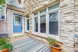 Condo Townhouse for Sale, 50 Turntable Cres #56, Toronto, ON