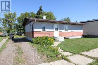 Bungalow for Sale, 10 1 Avenue W, Marshall, SK