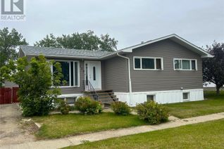 Detached House for Sale, 229 Aldridge Street, Bienfait, SK