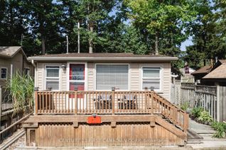 Bungalow for Sale, 15 Queens Ave, Lambton Shores, ON