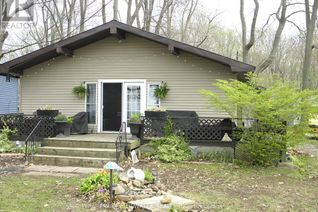 Bungalow for Sale, 9680 Lake Road, Lambton Shores (Kettle Point), ON