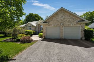 Bungalow for Sale, 15 Alpine Way, Oro-Medonte, ON