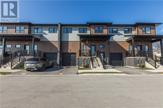 Condo Townhouse for Sale, 6591 Montrose Road Unit# 202, Niagara Falls, ON