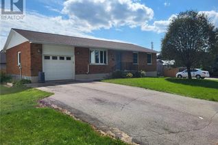 Duplex for Sale, 9 Nelson Street, Tillsonburg, ON