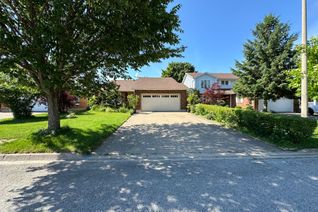 Backsplit for Sale, 9 Bahama Bay, St. Catharines, ON