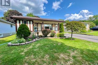 Backsplit for Sale, 3 Alnet Drive, Belleville, ON