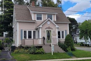 Detached House for Sale, 31 Royal Avenue, Sydney, NS