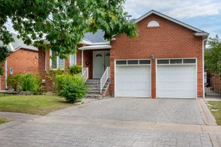 Bungalow for Sale, 53 Findhorn Cres, Vaughan, ON