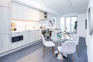 Condo Apartment for Sale, 2020 Bathurst St #1718, Toronto, ON