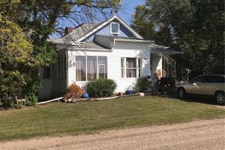 Detached House for Sale, 300 1st Avenue, Semans, SK