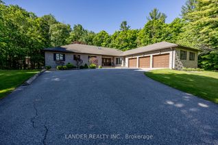 Detached House for Sale, 33 Algonquin Forest Dr, East Gwillimbury, ON