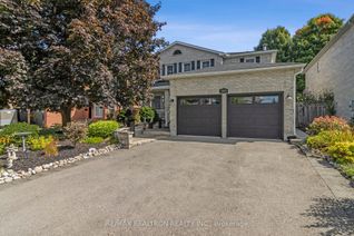 Detached House for Sale, 409 Traviss Dr, Newmarket, ON