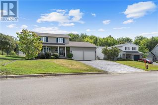 Detached House for Sale, 35 Silverwood Crescent, Moncton, NB