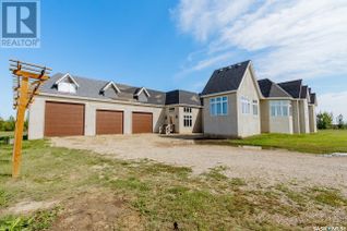 Bungalow for Sale, Hagel Acreage, Weyburn Rm No. 67, SK