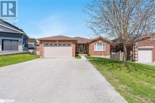 Bungalow for Sale, 4 Marjoy Avenue, Barrie, ON