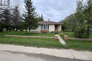 Bungalow for Sale, 102 Galloway Street, Lampman, SK