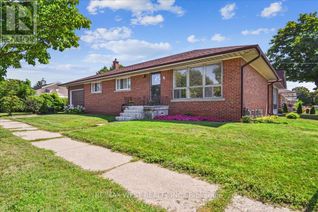 Bungalow for Sale, 33 Warnica Avenue, Toronto (Islington-City Centre West), ON