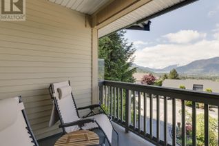 Condo Townhouse for Sale, 1026 Glacier View Drive #4, Squamish, BC