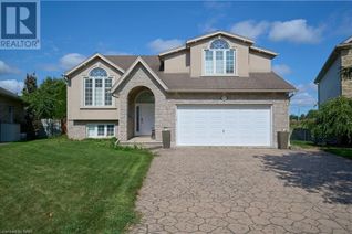 Detached House for Sale, 8207 Beaver Glen Drive, Niagara Falls, ON