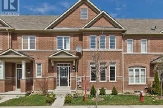 Freehold Townhouse for Sale, 5537 Waterwind Crescent, Mississauga (Churchill Meadows), ON