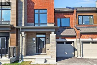 Freehold Townhouse for Rent, 42 Blick Crescent, Aurora (Bayview Northeast), ON