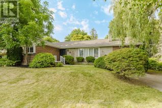 Detached House for Sale, 5 Acadia Drive, Cobourg, ON