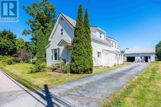 Detached House for Sale, 126 Commercial Street, Berwick, NS