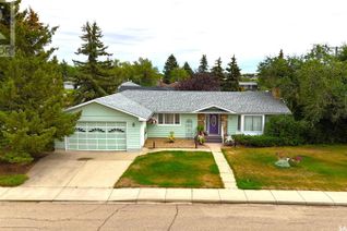 Bungalow for Sale, 711 7th Avenue Ne, Swift Current, SK