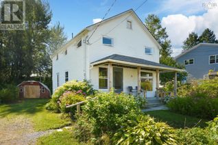 House for Sale, 12 Prince Street, Baddeck, NS