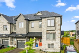 Freehold Townhouse for Sale, 48 Cygnus Cres, Barrie, ON