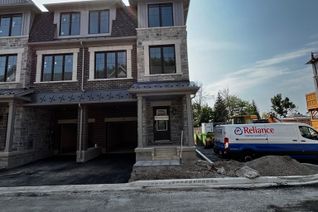 Townhouse for Sale, 18 Folcroft St, Brampton, ON